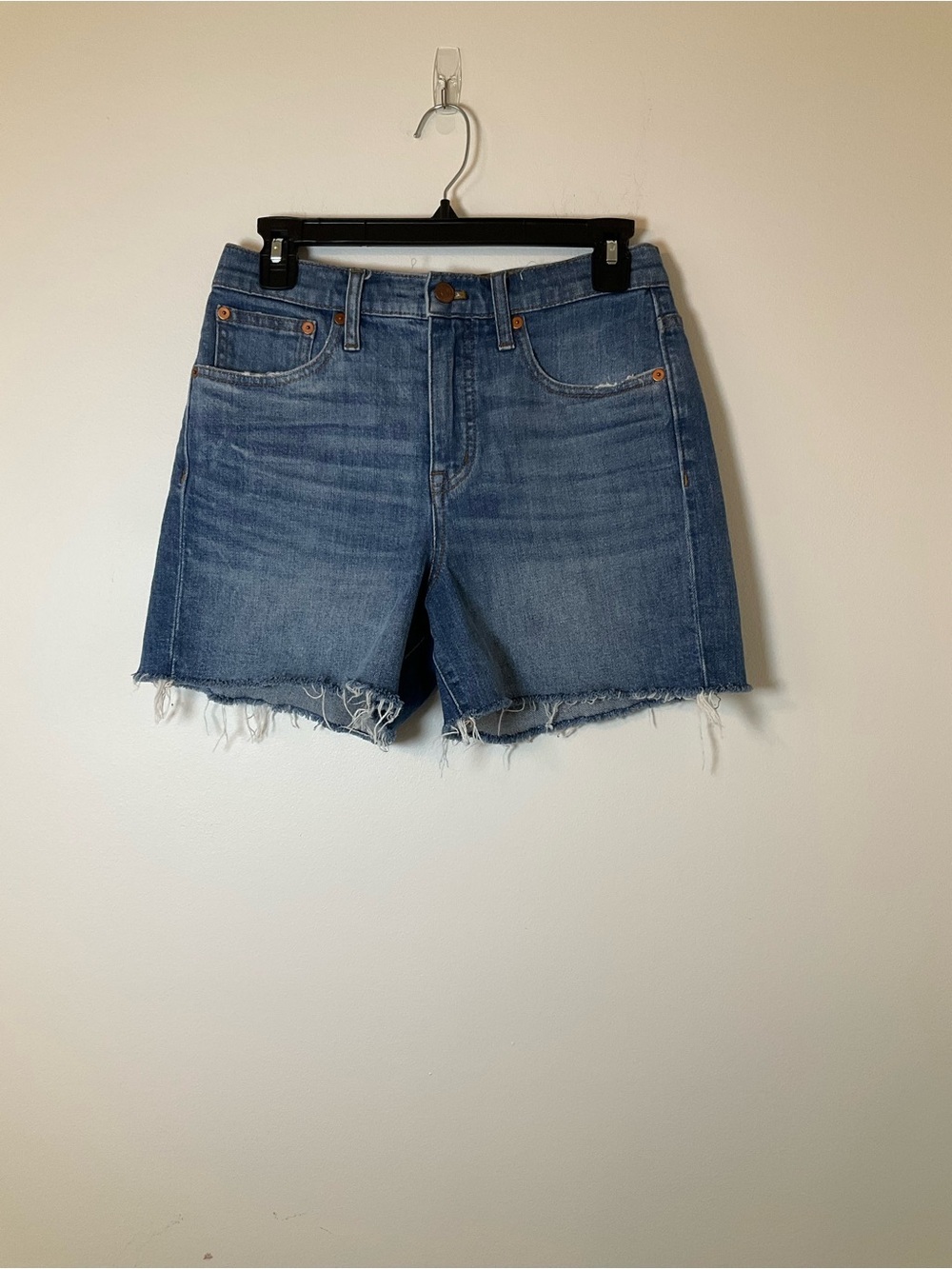 Madewell High Rise Denim Shorts Raw Hem Medium Wash Size 26